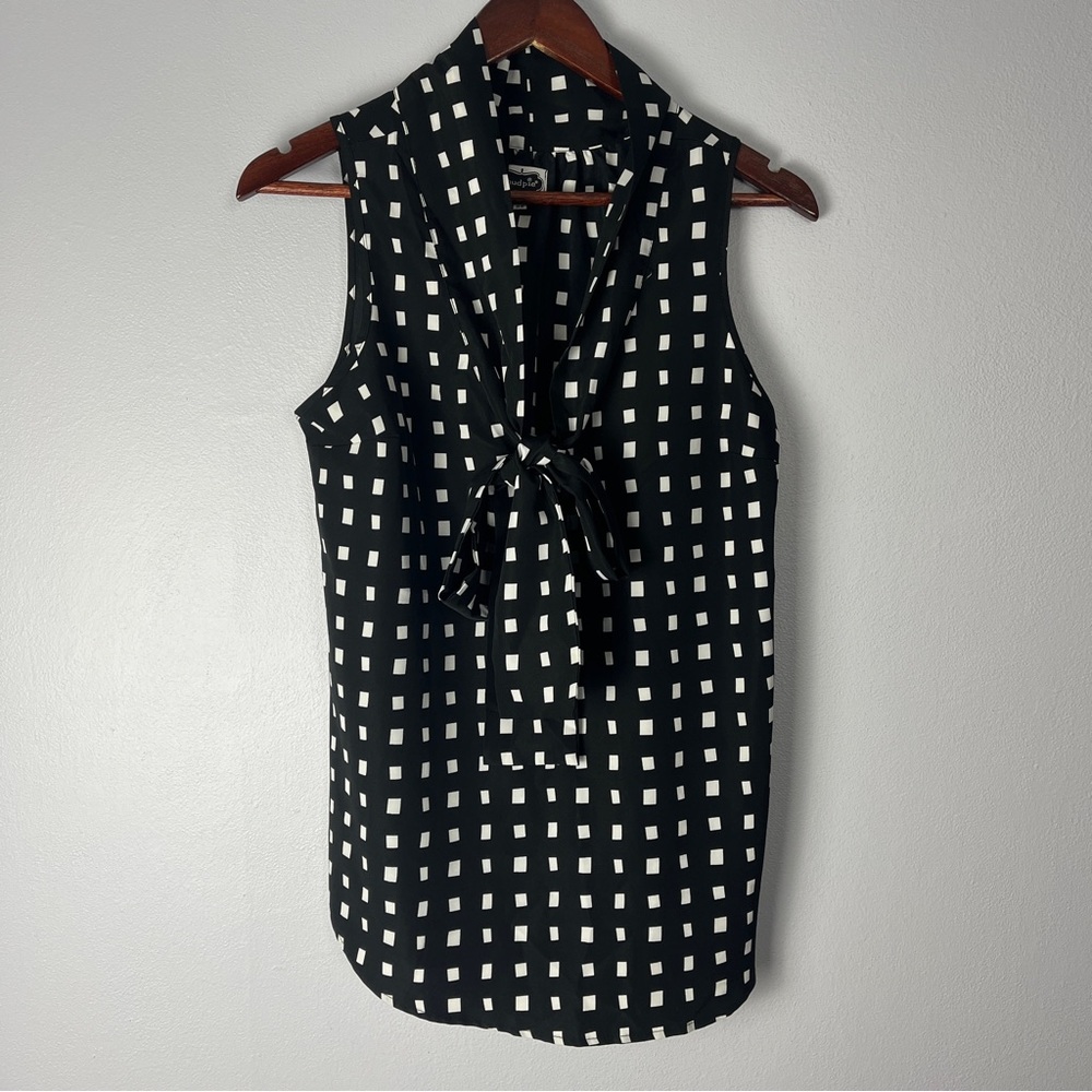 Mud pie, black, and white square, sleeveless blouse